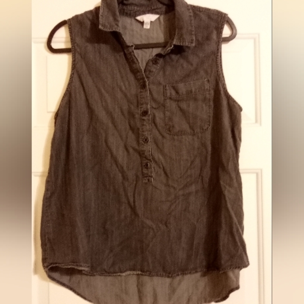 Time & Tru Womens Sleeveless Dark Gray Button Down Blouse Size Large